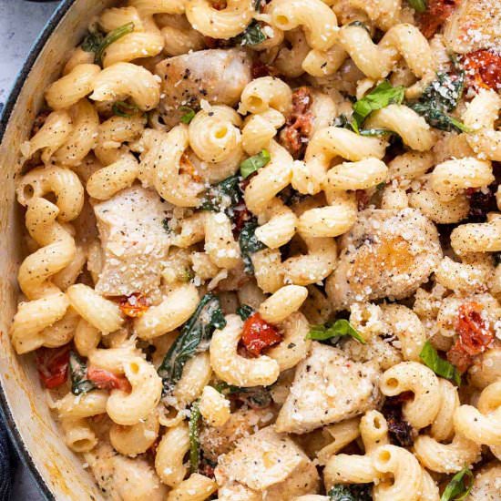 Tuscan Chicken Pasta