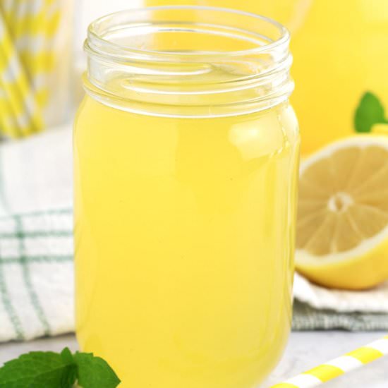 Easy Lemonade Concentrate