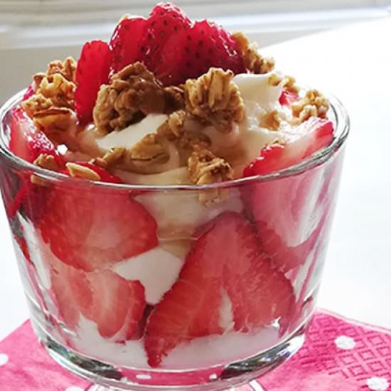 Strawberry Yogurt Parfait