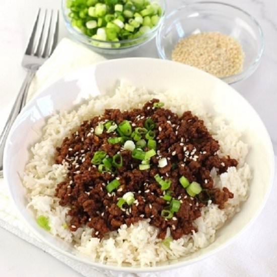 Korean ground beef and rice bowls