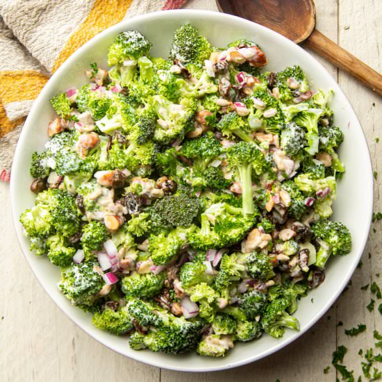 Vegan Broccoli Salad