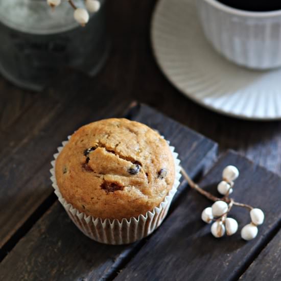 Banana & Chocolate Chip Muffins