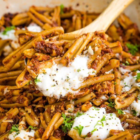Sun-dried tomato burrata pasta