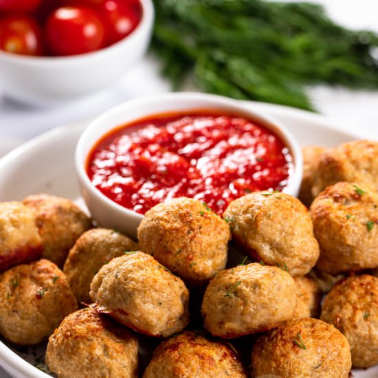 EASY BAKED KETO CHICKEN MEATBALLS