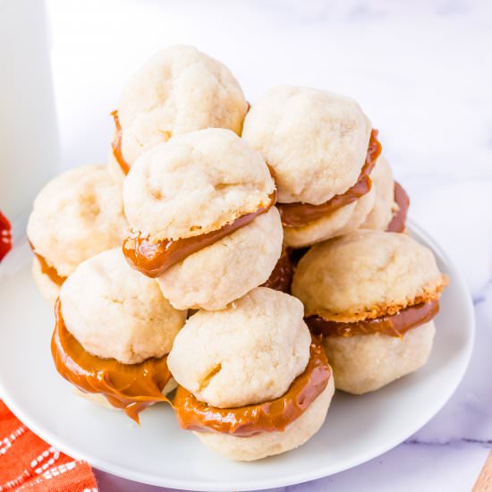 Dulce De Leche Cookies