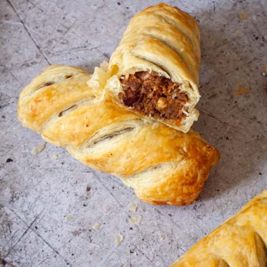 Vegan Apple Sausage Rolls
