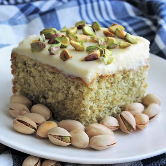 Lemon Pistachio Cake