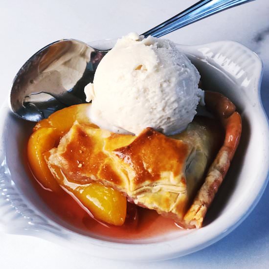 Pie Crust Peach Cobbler