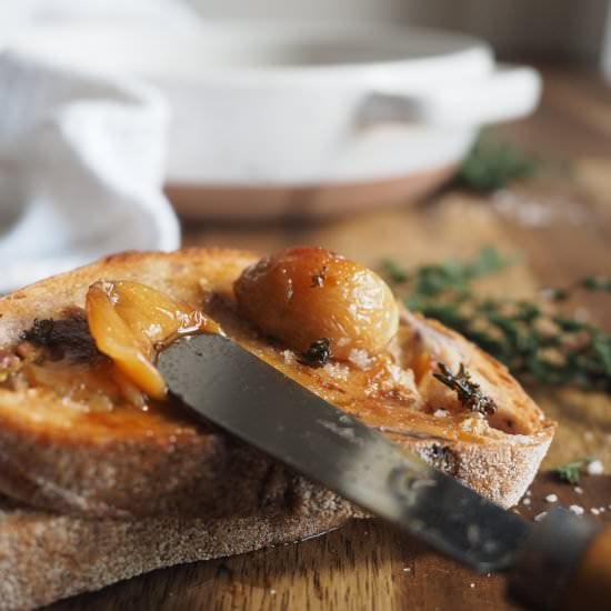 ROASTED GARLIC CONFIT