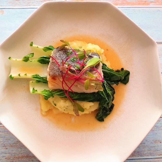 Cod in butter lemon sauce