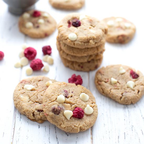 Keto Raspberry Cheesecake Cookies