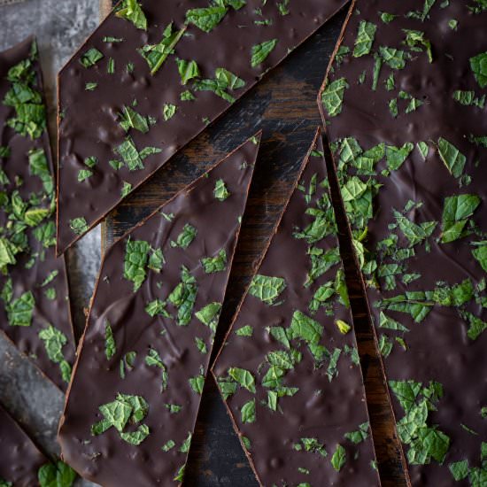 Fresh Mint Chocolate Bark