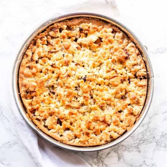 Dutch Apple Crumble Pie