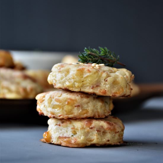 Savoury Cheesy Biscuits