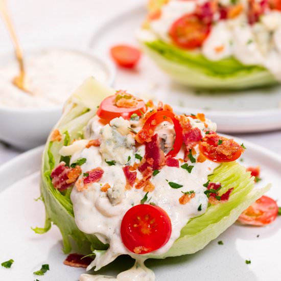 Easy Wedge Salad Recipe