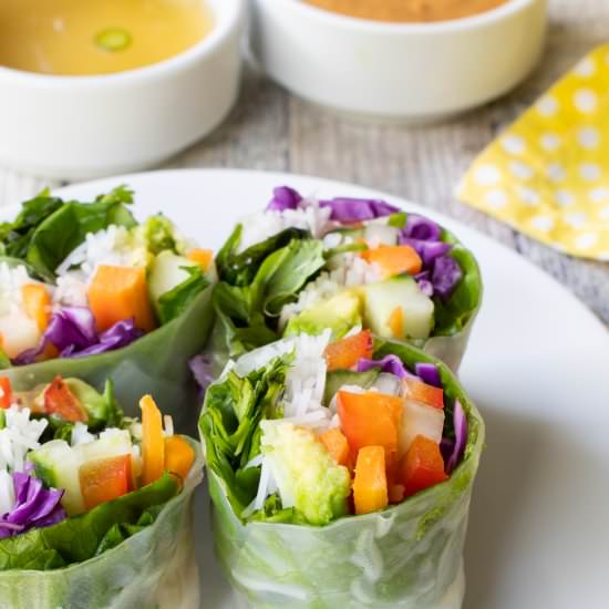 Vegetable Spring Rolls with Peanut