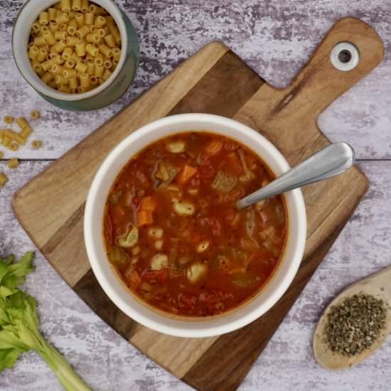 Vegetarian minestrone soup
