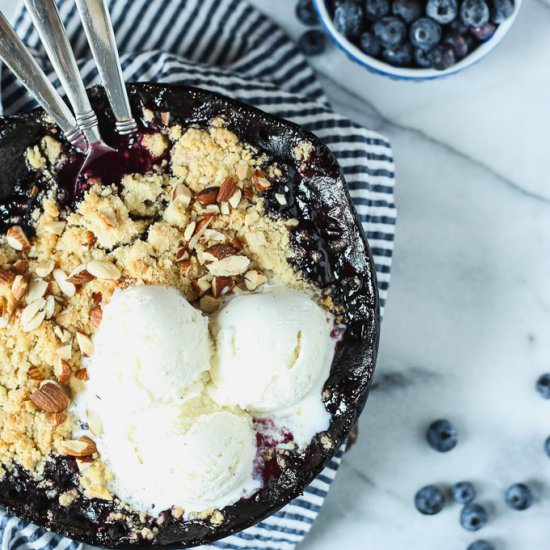 Balsamic Blueberry Crisp