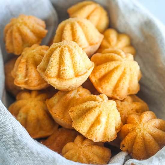 Kuih Bahulu (Malaysian Egg Cake)