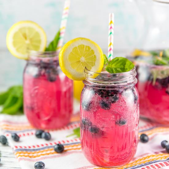 Blueberry Bourbon Lemonade