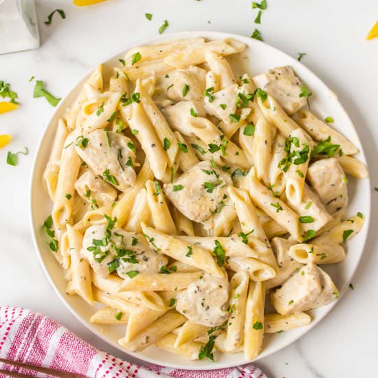 Instant Pot Chicken Alfredo