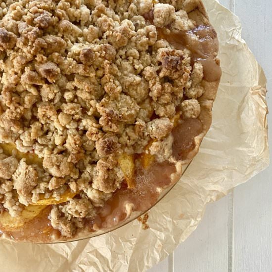 Peach Crumb Pie ~ No Soggy Crust