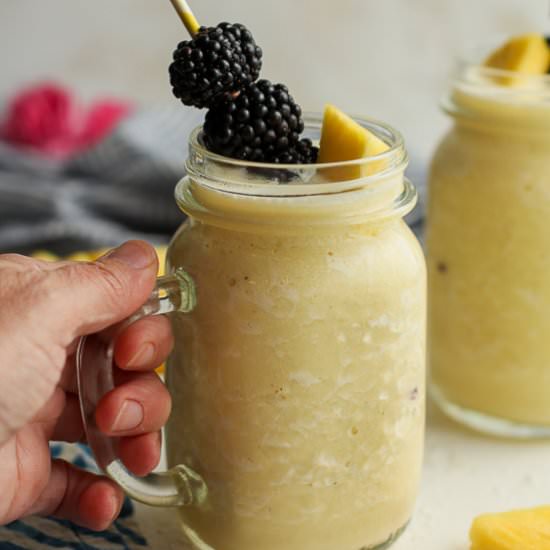 Pineapple Banana Smoothies