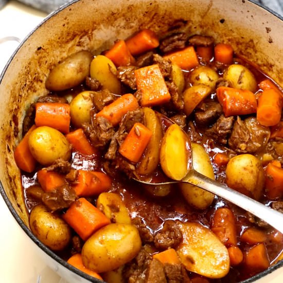 Dutch Oven Beef Stew