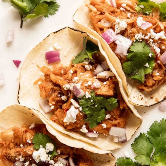 Jackfruit Pulled Pork Tacos