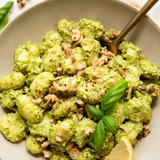 Creamy Lemon Pesto Gnocchi