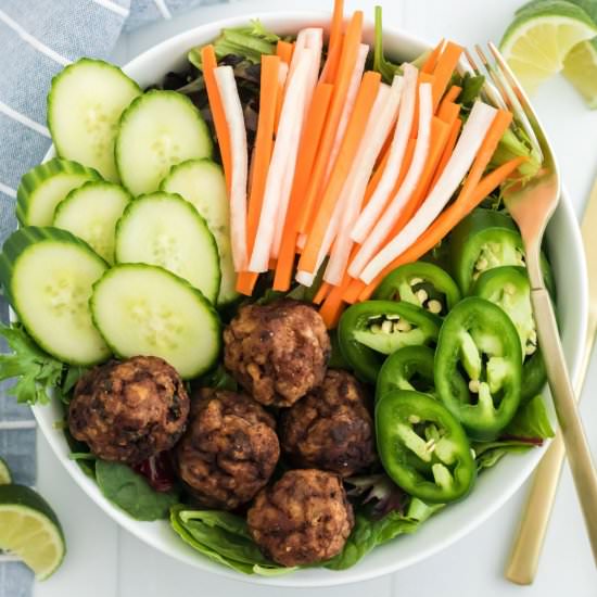 Banh Mi Salad