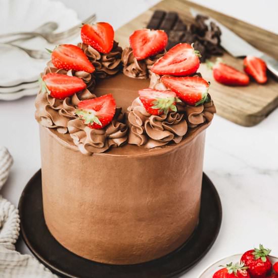 Chocolate strawberry cake