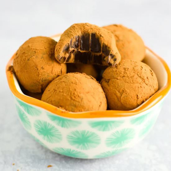 2 Ingredient Chocolate Truffles