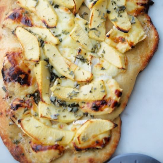 Brie Apple Flatbread