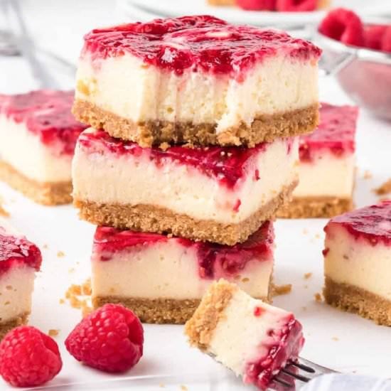 Raspberry Swirl Cheesecake Bars
