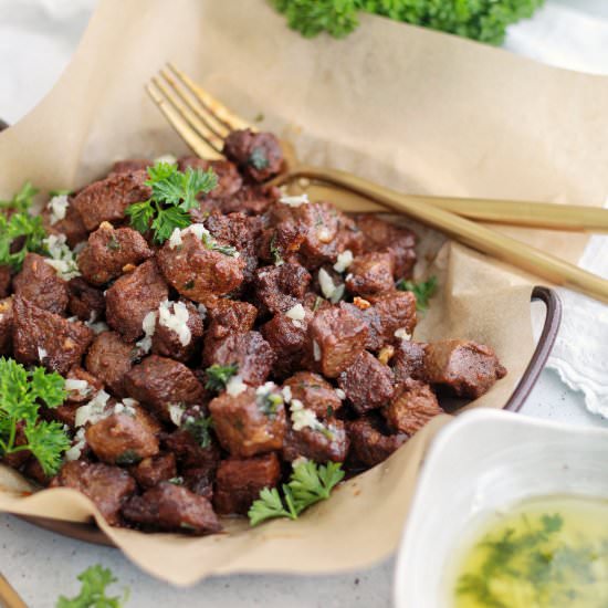Air Fryer Garlic Steak Bites
