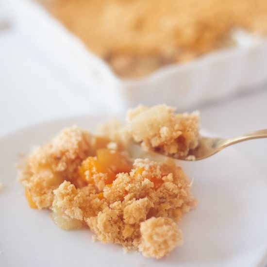 Apple Peach Crumble
