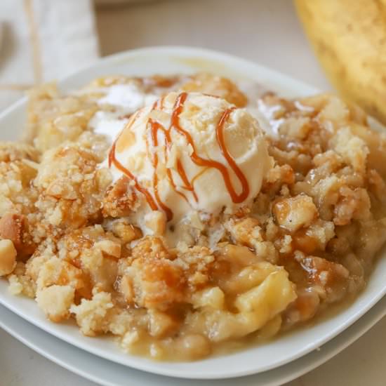 Banana Macadamia Crumble