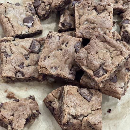 Candy Bar Blondies
