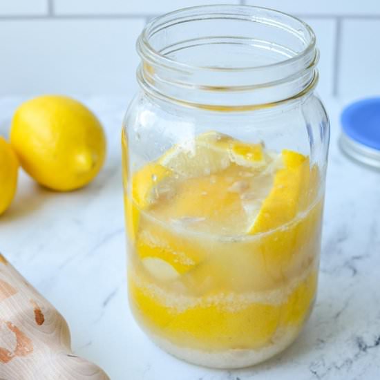 How to Make Fermented Lemons