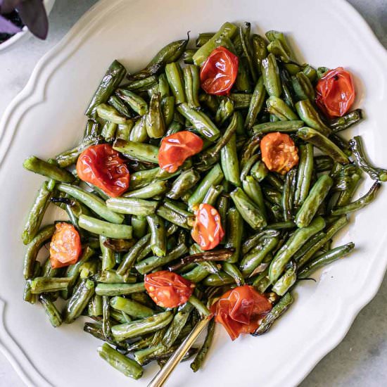 Roasted Green Beans and Tomatoes