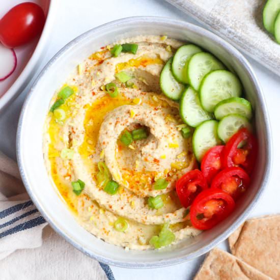 Easy Lemon Dill Hummus