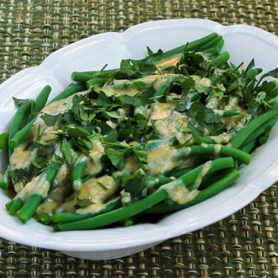 Green Beans with Tahini and Lemon