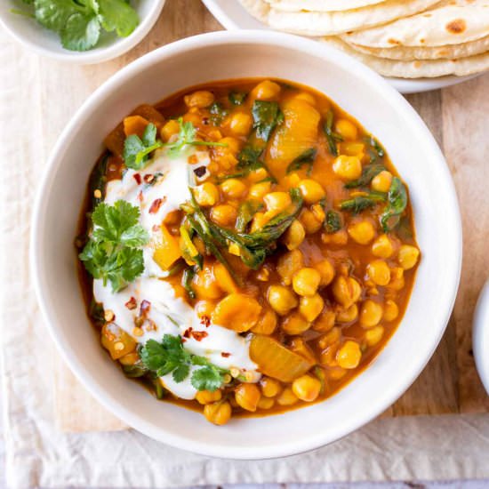 Chickpea and Spinach Curry