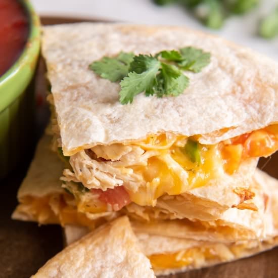 Air Fryer Chicken Quesadilla