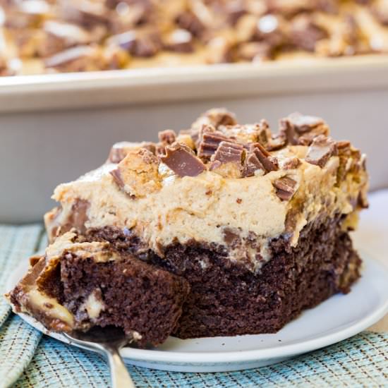 Reese’s Poke Cake