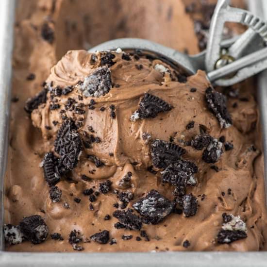 Chocolate Oreo Ice Cream