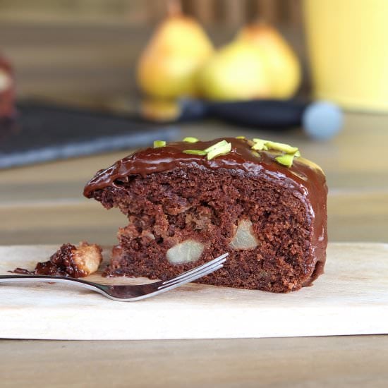 Pear and Chocolate Cake
