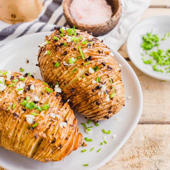 Crispy Air Fryer Hasselback Potatoe
