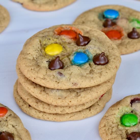 M&M Chocolate Chip Cookies